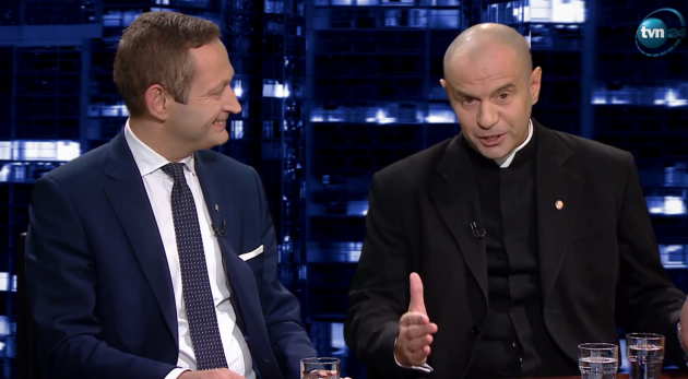 Ksiadz Robi Coming Out Na Antenie Tvn24 Jestem Heteroseksualny Pudelek